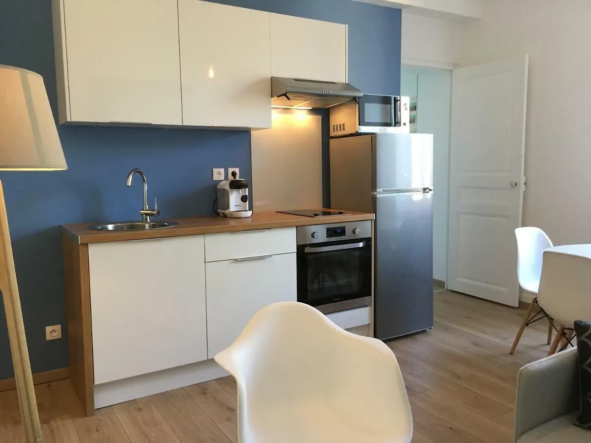 Lozanne Apartment