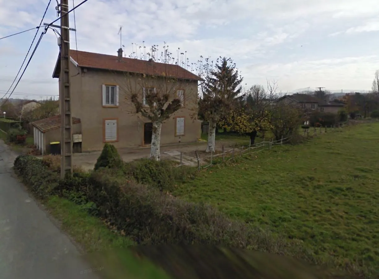Lozanne Apartment